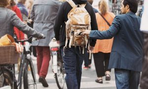 Man gets pickpocketed